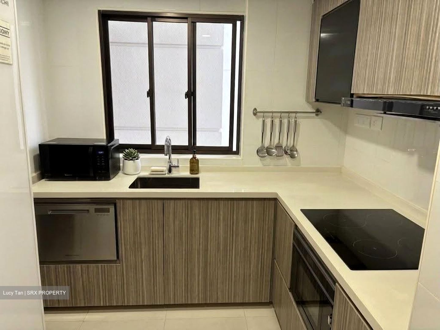 The Mayfair (D22), Condominium #627321101